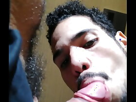 Pegação no banheiro