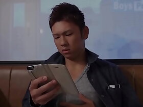 やんちゃな19歳が登場！初撮影で濃厚精子をたっぷり発射！