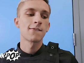 Gabriel Clark Wakes Up Horny At The Hospital & Decides To Drill Theo Brady's Sweet Tight Asshole - TWINKPOP