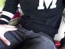 Sensual Latin Delivery Guy Makes Extra Money For Good Service