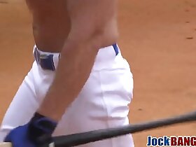 Stunning jocks bang in shower after baseball game