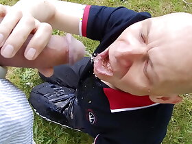 Fussknecht - the Piss Freak : Buveur de piss - Piss drinker