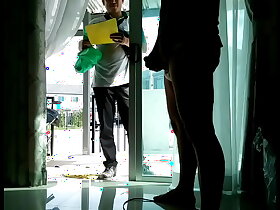 delivery man caught me jerking 外送員